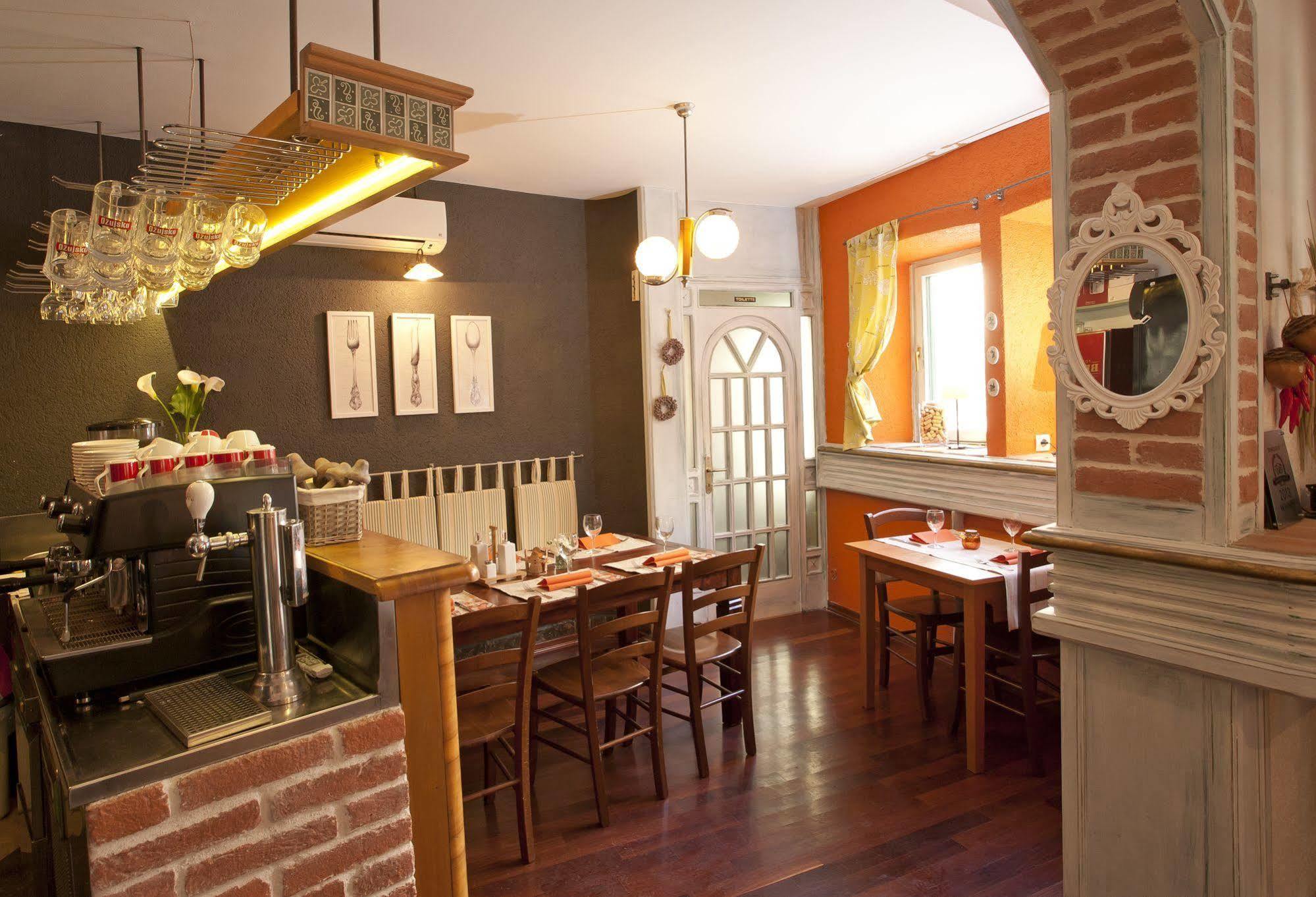 Vanjaka Bed And Breakfast Trogir Buitenkant foto